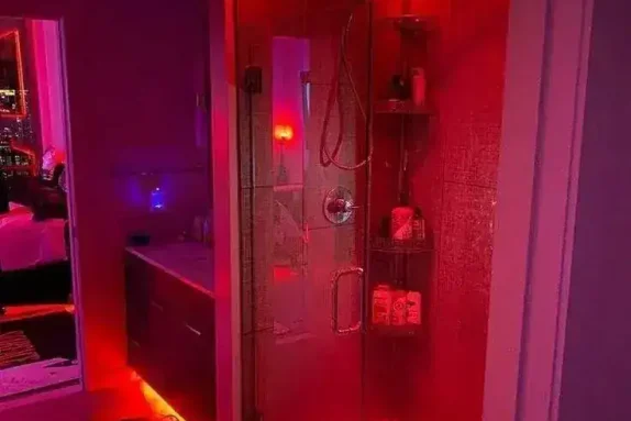 Ванная комната в VIP-апартаментах в центре Перми